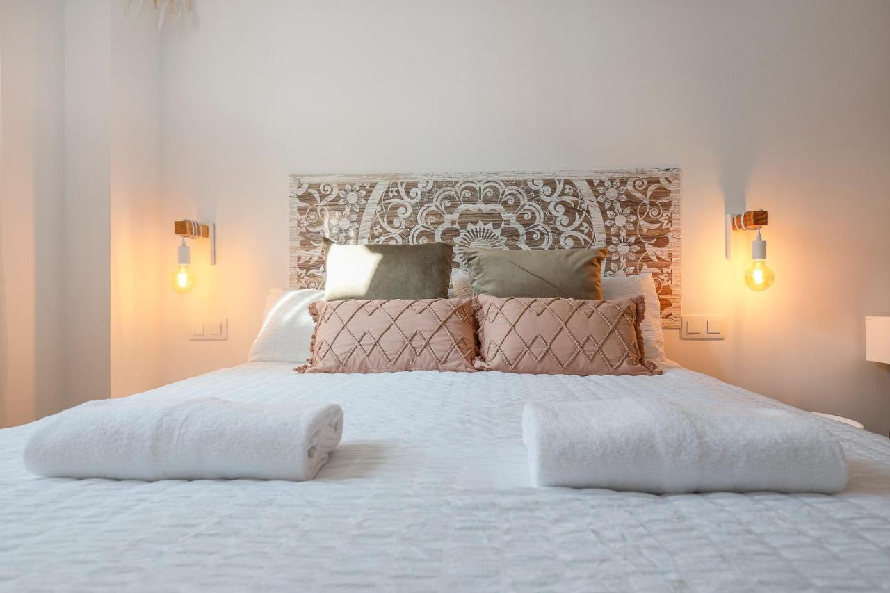 Family Home Suits Encantos De Sevilla ภายนอก รูปภาพ