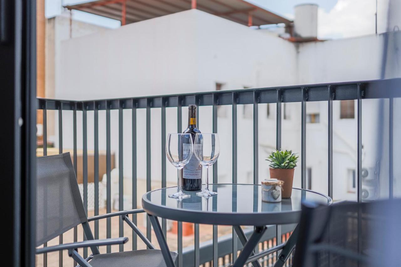 Family Home Suits Encantos De Sevilla ภายนอก รูปภาพ