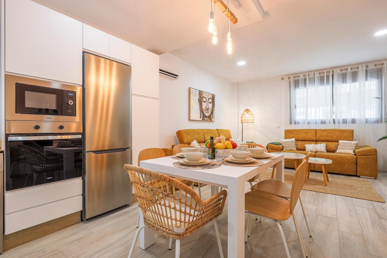 Family Home Suits Encantos De Sevilla ภายนอก รูปภาพ