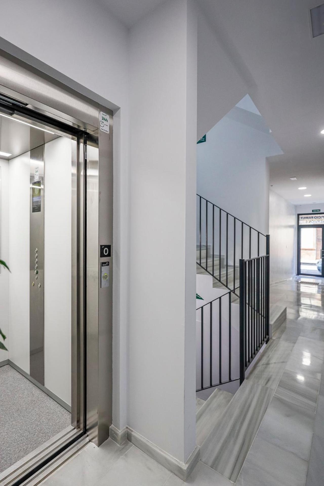 Family Home Suits Encantos De Sevilla ภายนอก รูปภาพ