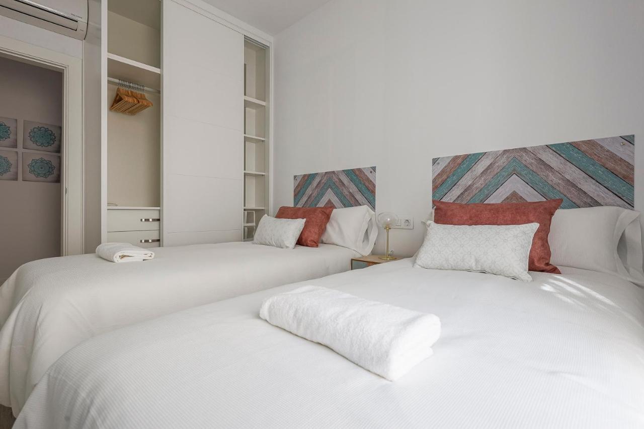 Family Home Suits Encantos De Sevilla ภายนอก รูปภาพ
