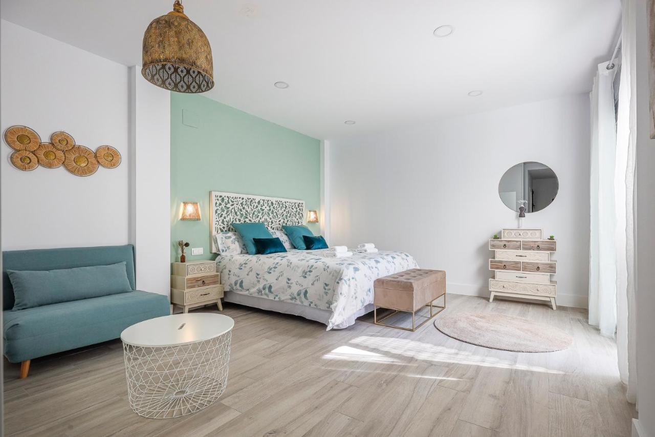 Family Home Suits Encantos De Sevilla ภายนอก รูปภาพ