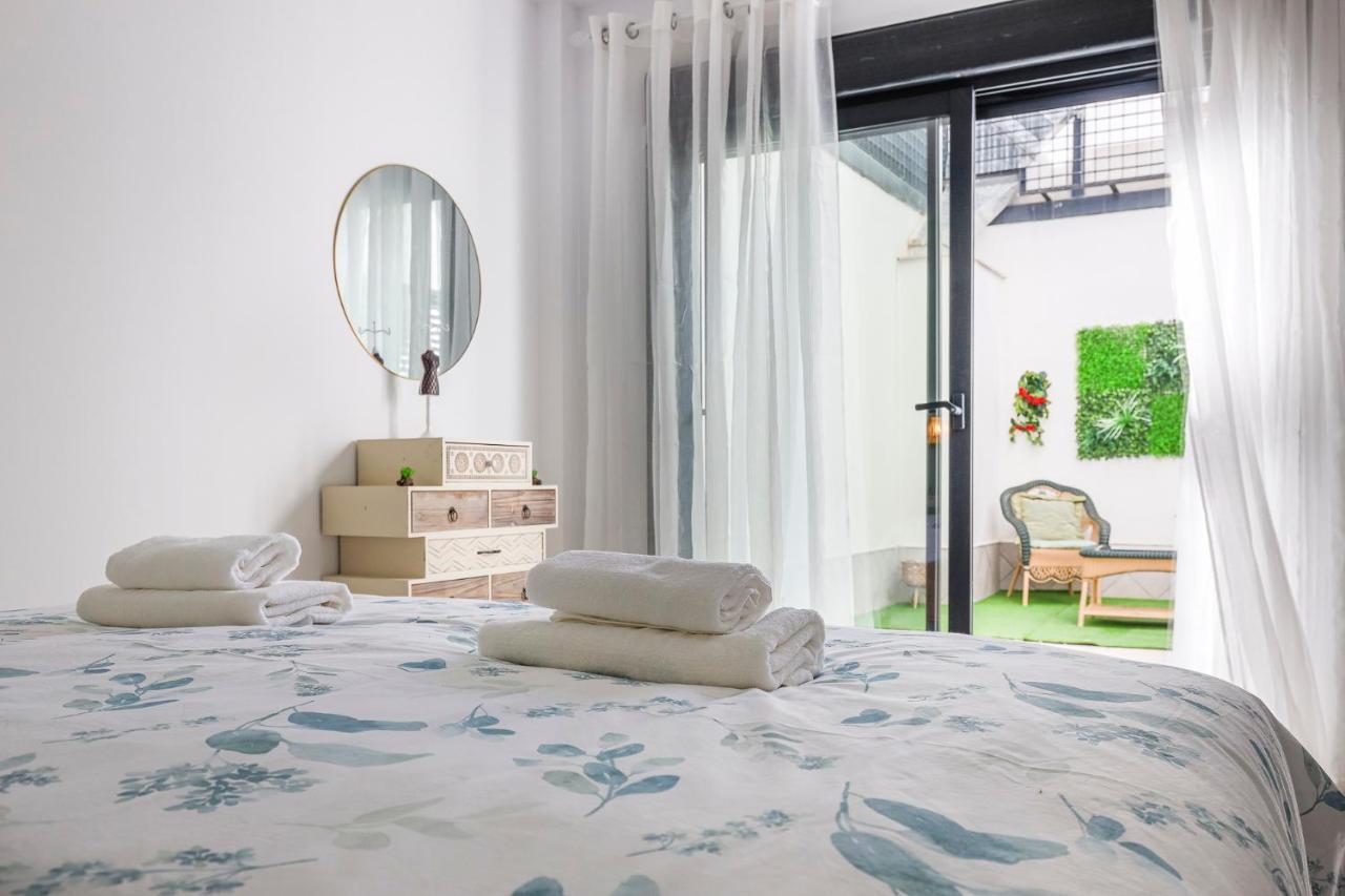 Family Home Suits Encantos De Sevilla ภายนอก รูปภาพ
