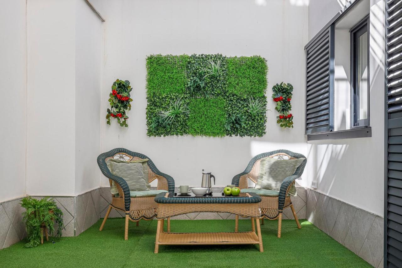 Family Home Suits Encantos De Sevilla ภายนอก รูปภาพ