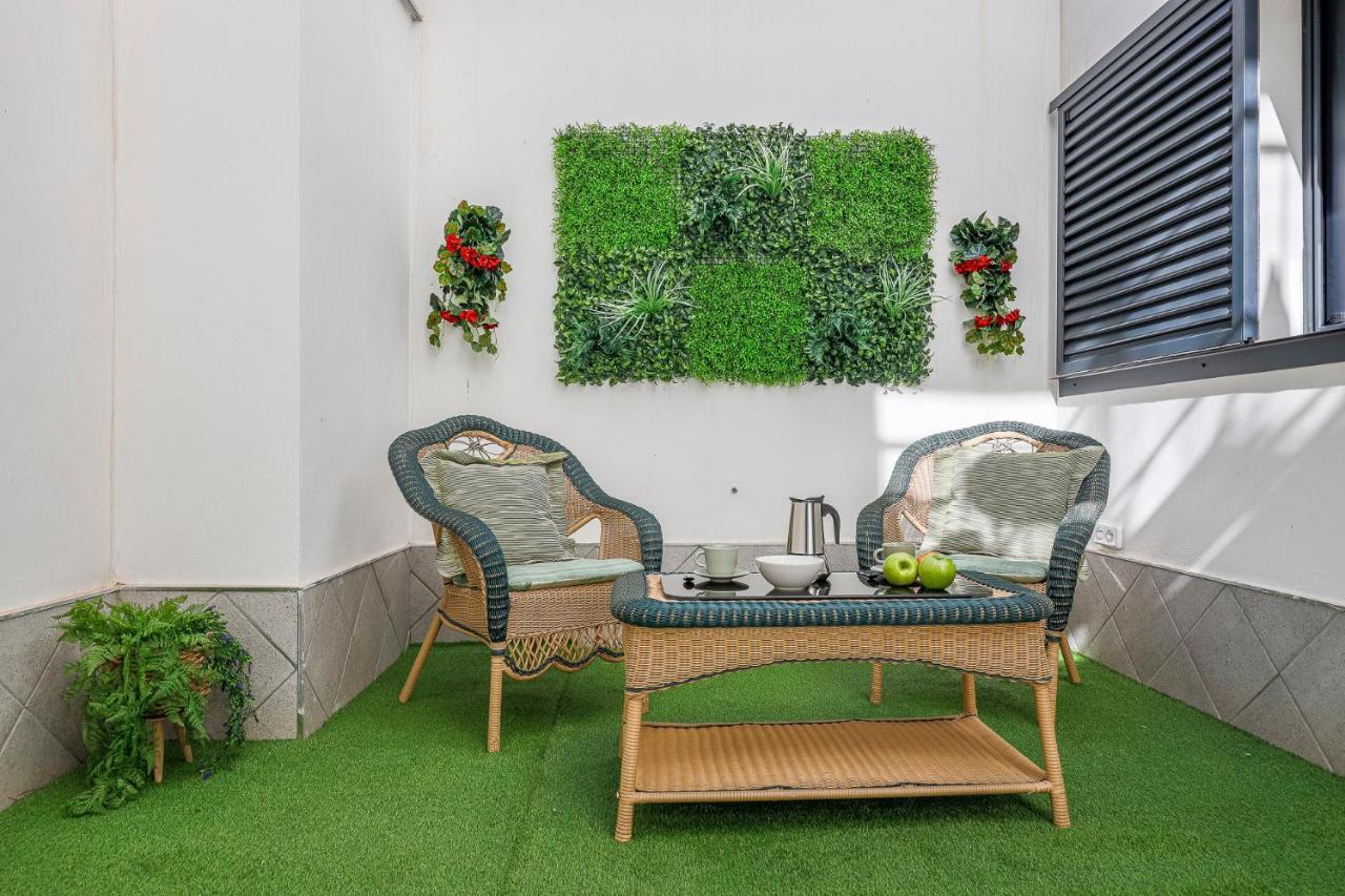Family Home Suits Encantos De Sevilla ภายนอก รูปภาพ